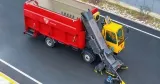 Самоходный сборщик остатков корма